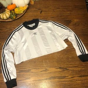 Adidas cropped long sleeve top